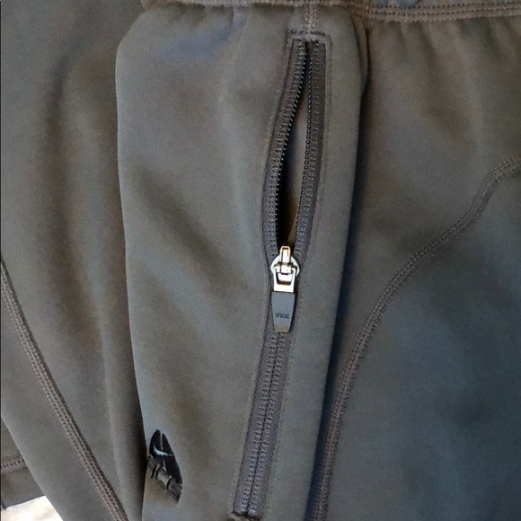 Nike sweatpants - Picture 7 of 8